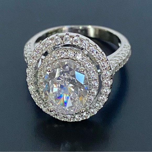 NEW Romantic Cubic Zirconia Silver Ring Size 7 - Picture 3 of 5